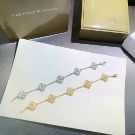 Picture of Van Cleef Arpels Bracelet _SKUVanCleef&Arpelsbracelet12260616265